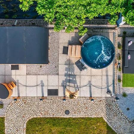 Osada Zieleniec 別荘