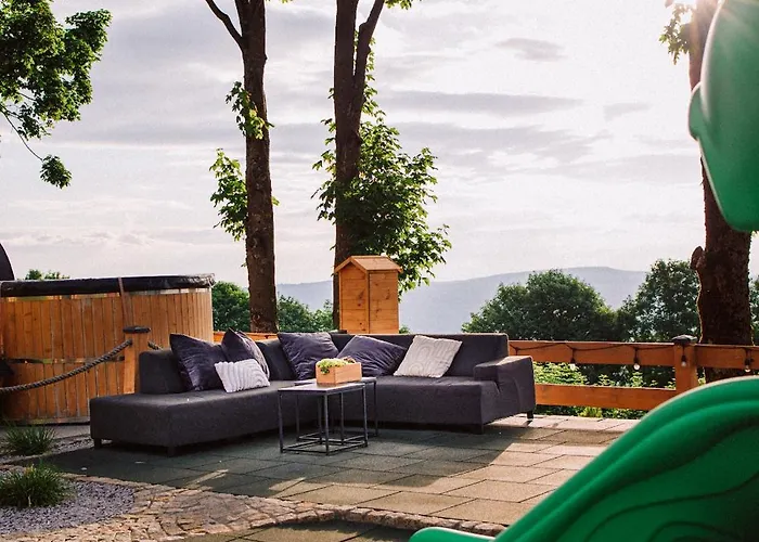 Osada Zieleniec Holiday home *