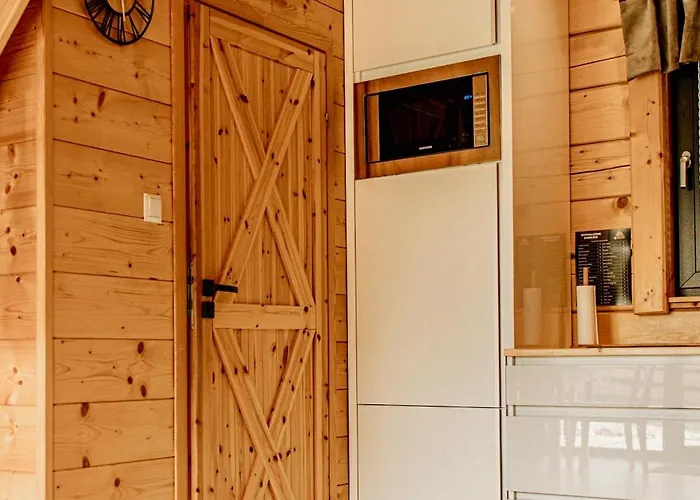 Osada Zieleniec Holiday home *